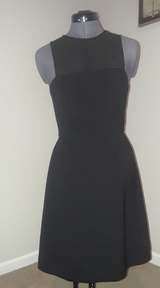 Banana Republic Little Black Dress‎ - Picture 2 of 8